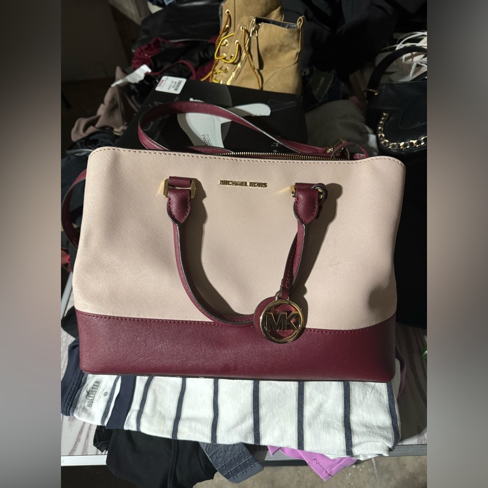Michael Kors purse